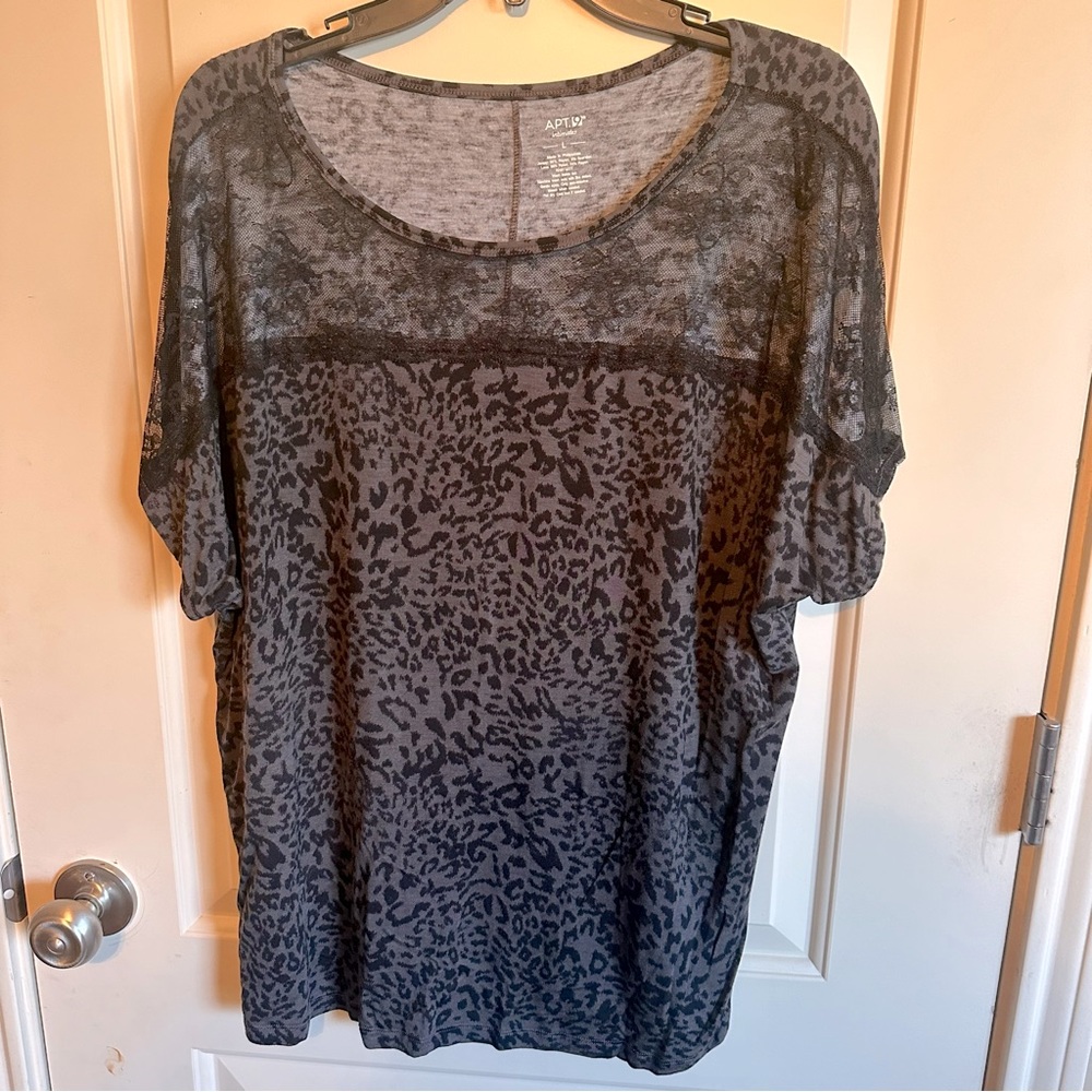 Apt. 9 size L Grey and black with lace detail shirt